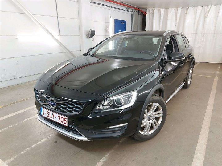 VOLVO V60 CROSS COUNTRY 2017 yv1fzarcdj2042675