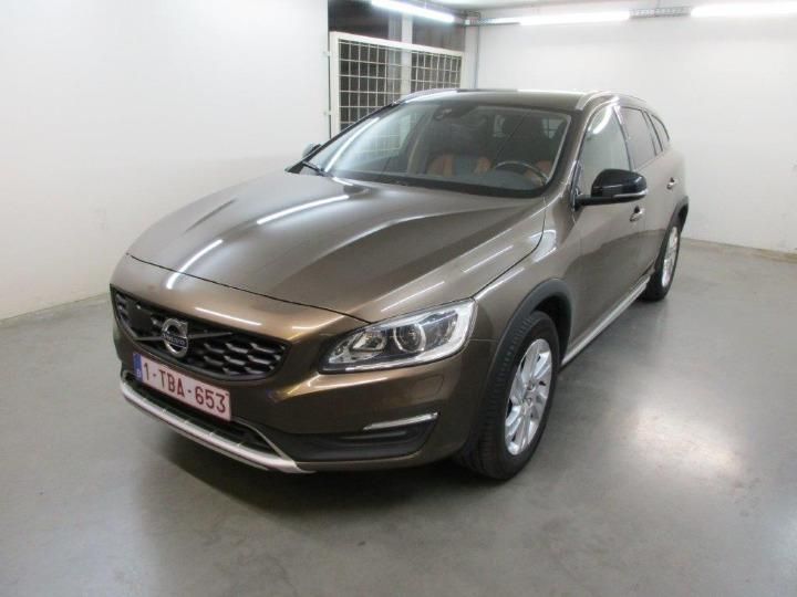 VOLVO V60 CROSS COUNTRY 2017 yv1fzarcdj2045532