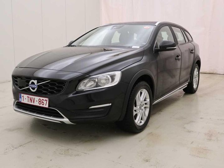 VOLVO V60 2018 yv1fzarcdj2046637