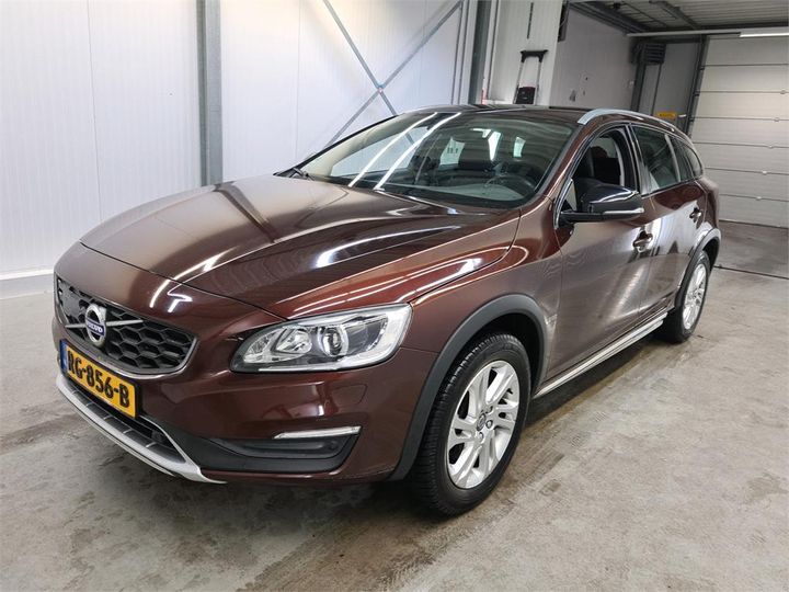 VOLVO V60 2017 yv1fzarcdj2047099