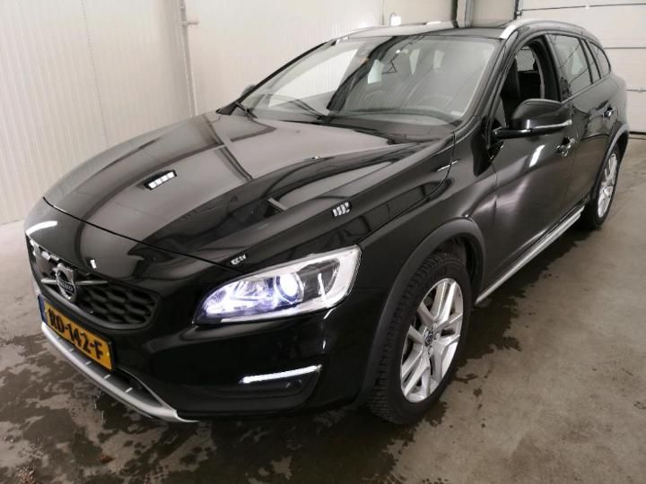 VOLVO V60 2017 yv1fzarcdj2047125