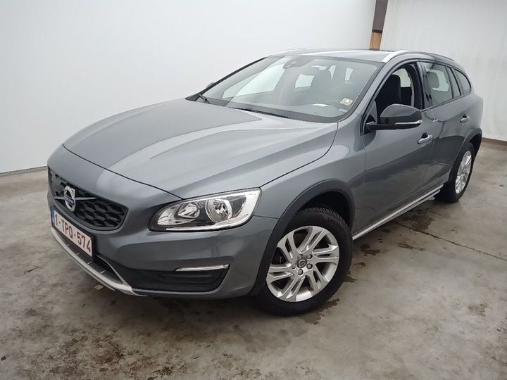 VOLVO V60 CROSS COUNTRY 2018 yv1fzarcdj2048781