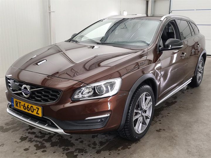 VOLVO V60 2018 yv1fzarcdj2051729