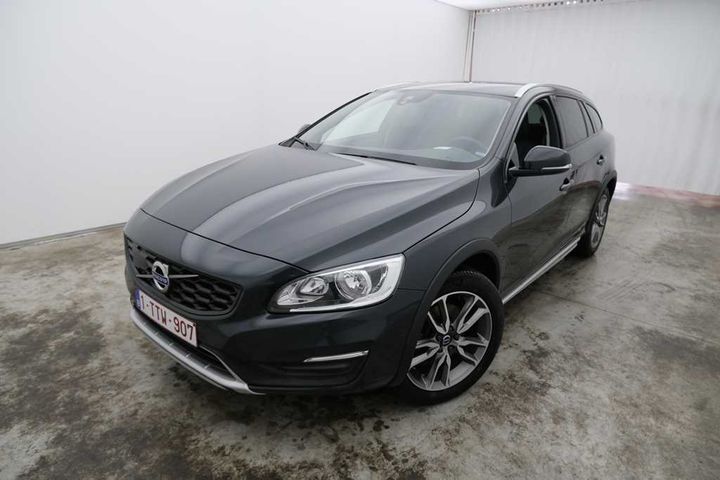 VOLVO V60 CROSS COUNTRY 2018 yv1fzarcdj2053195