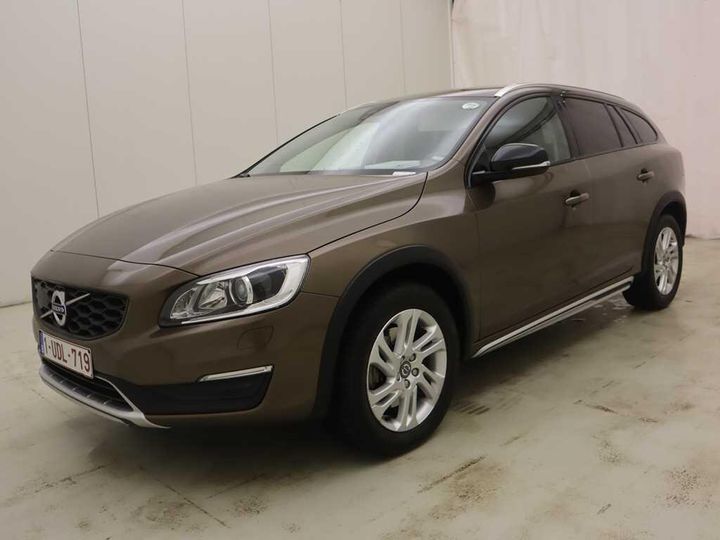 VOLVO V60 2018 yv1fzarcdj2053204