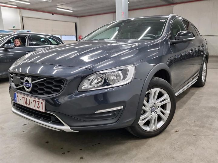 VOLVO V 60 2018 yv1fzarcdj2054095