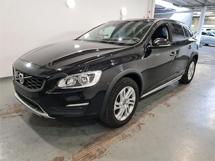 VOLVO V60 CROSS COUNTRY DIESEL 2018 yv1fzarcdj2054644