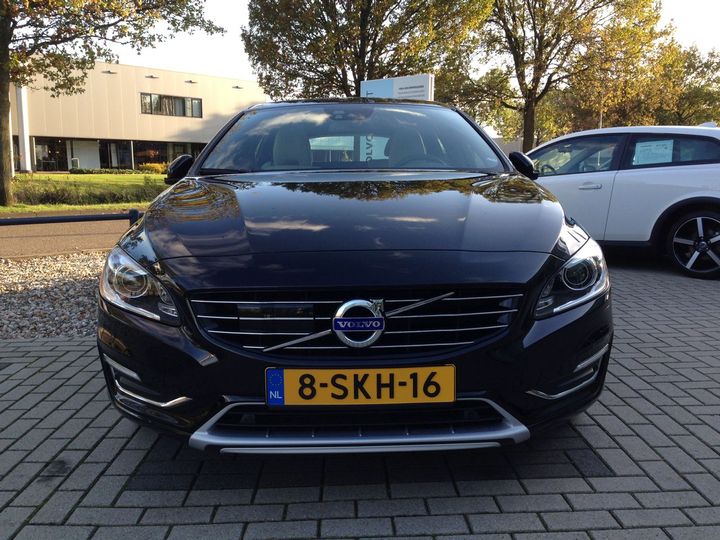 VOLVO V60 2013 yv1gwaa50e1171364