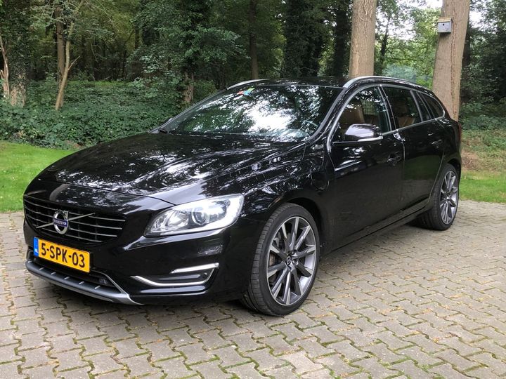 VOLVO V60 2013 yv1gwaa50e1178730