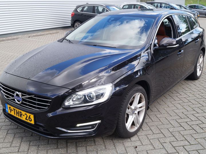 VOLVO V60 2014 yv1gwaa50e1194021