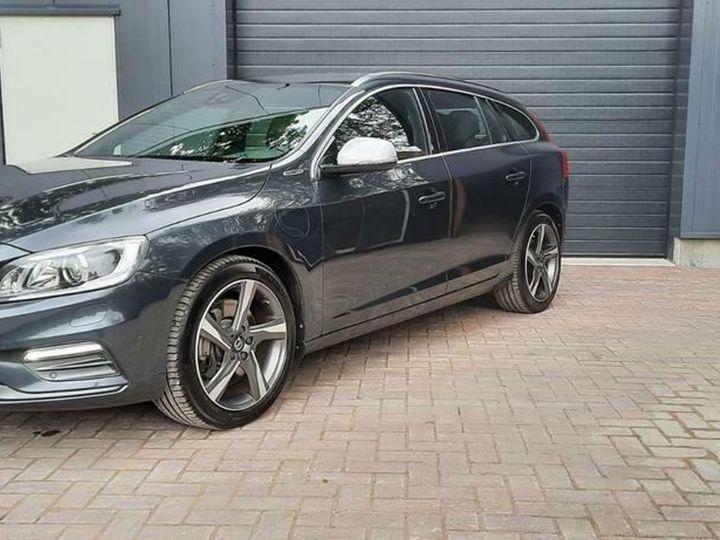 VOLVO V60 2015 yv1gwaa50f1263384