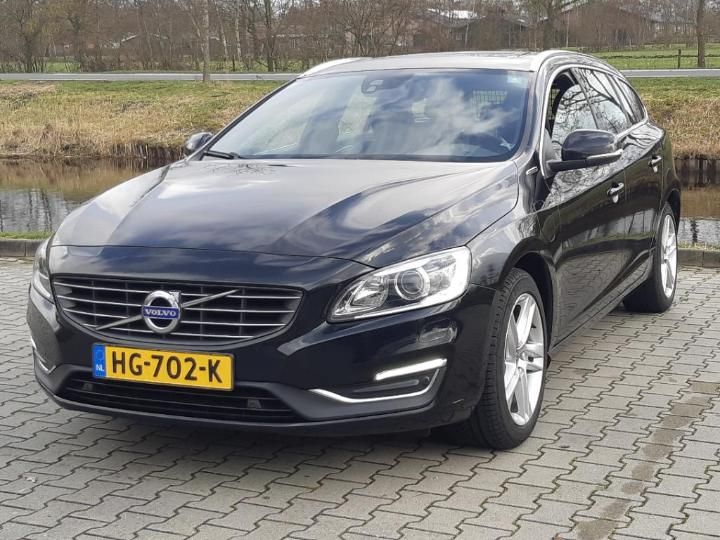 VOLVO V60 2015 yv1gwbnh0g1290662