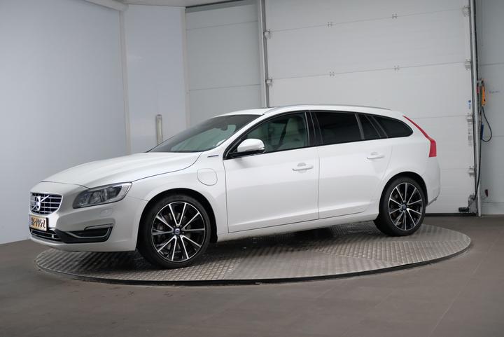 VOLVO V60 2015 yv1gwbnh0g1294891