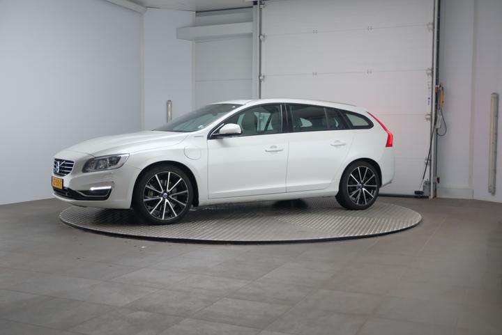 VOLVO V60 2015 yv1gwbnh0g1296916