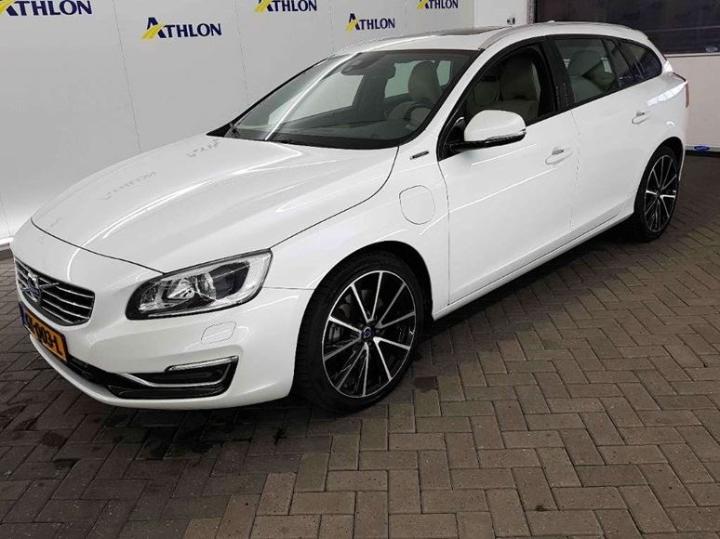 VOLVO V60 2015 yv1gwbnh0g1297112