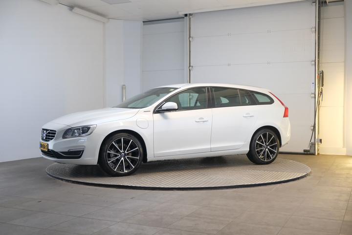 VOLVO V60 2015 yv1gwbnh0g1297286