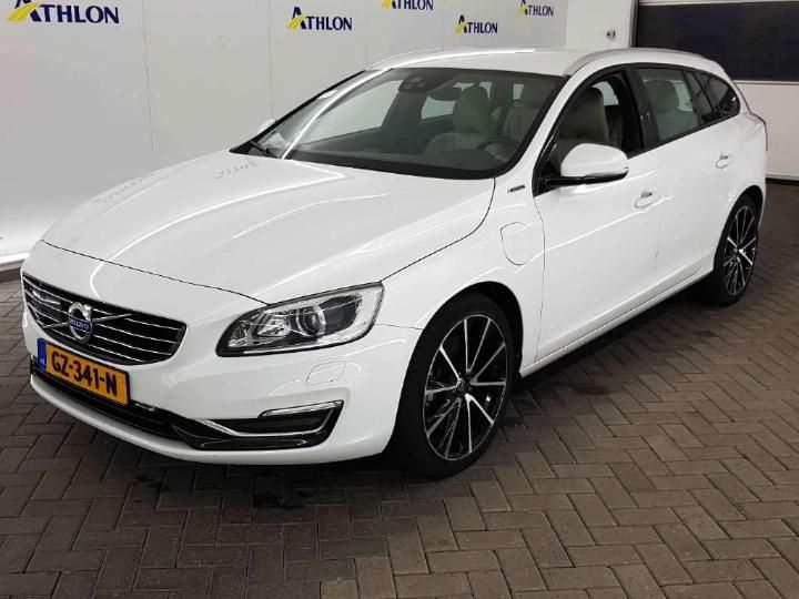 VOLVO V60 2015 yv1gwbnh0g1298374