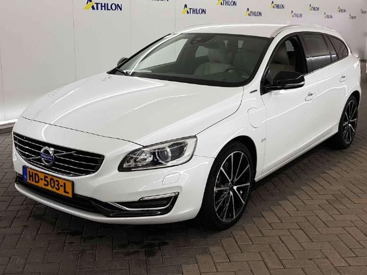 VOLVO V60 2015 yv1gwbnh0g1298790