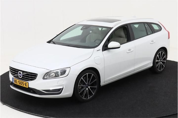 VOLVO V60 2015 yv1gwbnh0g1299076