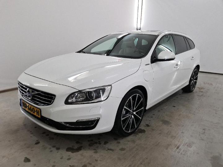 VOLVO V60 2015 yv1gwbnh0g1299935