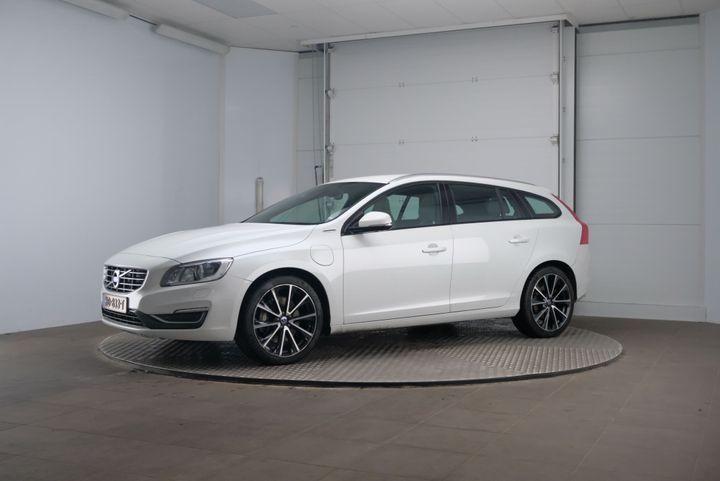 VOLVO V60 2015 yv1gwbnh0g1300726