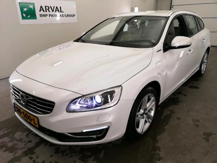 VOLVO V60 2015 yv1gwbnh0g1301007