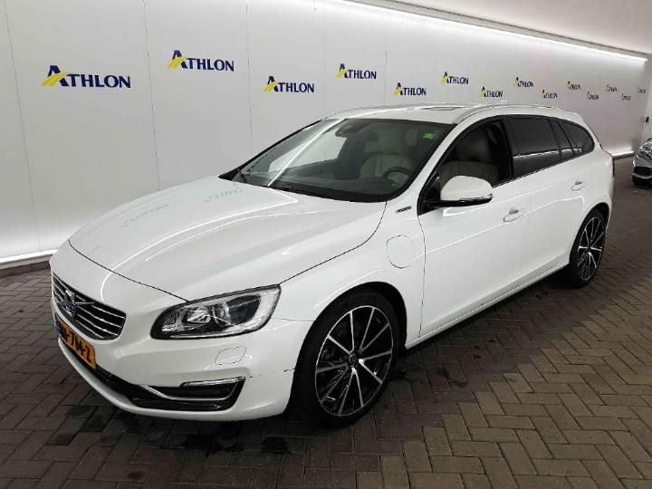 VOLVO V60 2015 yv1gwbnh0g1301292