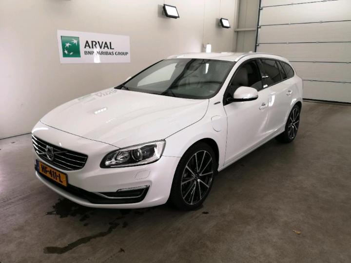 VOLVO V60 2015 yv1gwbnh0g1302178