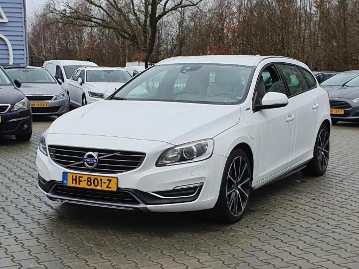 VOLVO V60 2015 yv1gwbnh0g1302942