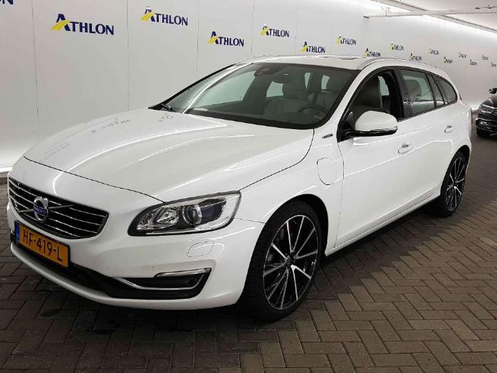 VOLVO V60 2015 yv1gwbnh0g1303328