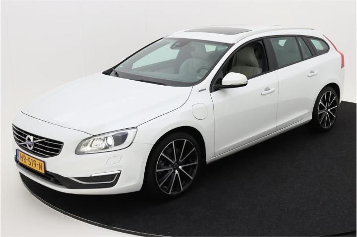 VOLVO V60 2015 yv1gwbnh0g1304592