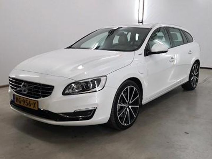 VOLVO V60 2015 yv1gwbnh0g1304789