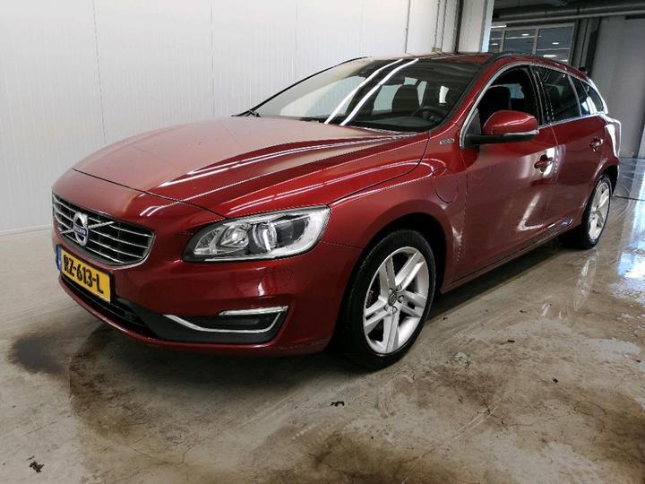 VOLVO V60 2015 yv1gwbnh0g1307363