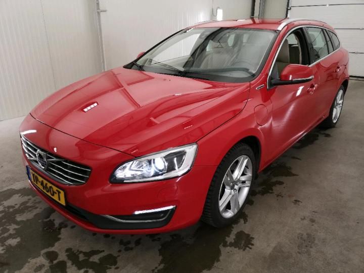 VOLVO V60 2015 yv1gwbnh0g1311350