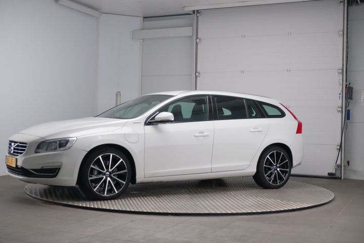 VOLVO V60 2016 yv1gwbnh0h1337243