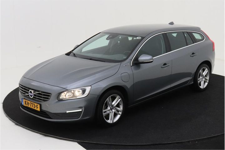 VOLVO V60 2016 yv1gwbnh0h1338356