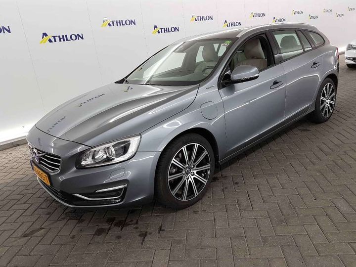 VOLVO V60 2016 yv1gwbnh0h1338832