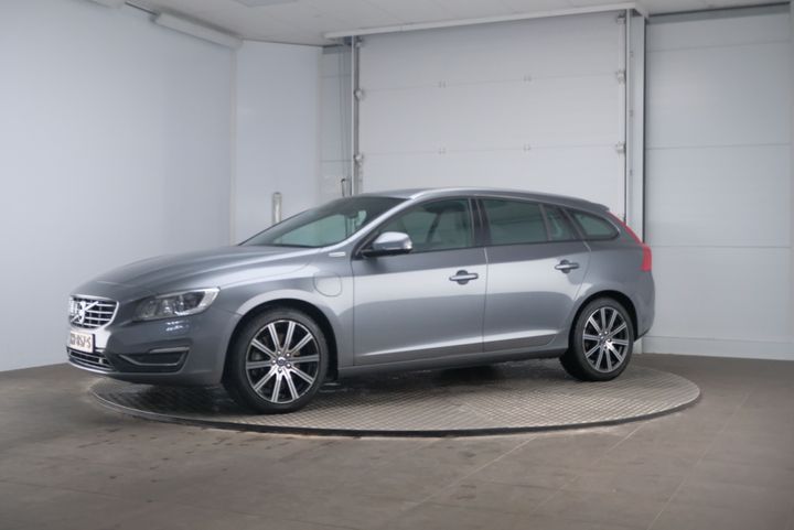 VOLVO V60 2016 yv1gwbnh0h1340525