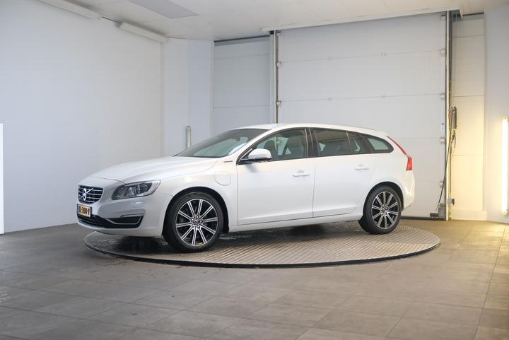 VOLVO V60 2016 yv1gwbnh0h1343683