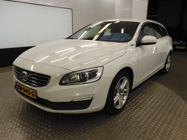 VOLVO V60 2016 yv1gwbnh0h1346423