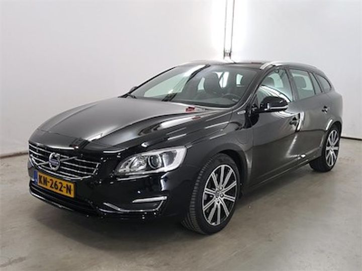 VOLVO V60 2016 yv1gwbnh0h1346891