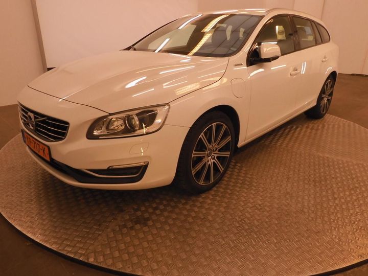 VOLVO V60 2016 yv1gwbnh0h1347276