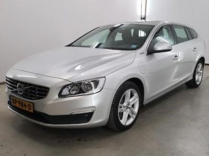 VOLVO V60 2016 yv1gwbnh0h1348519