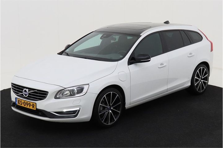 VOLVO V60 2016 yv1gwbnh0h1348558