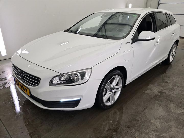 VOLVO V60 2016 yv1gwbnh0h1352365