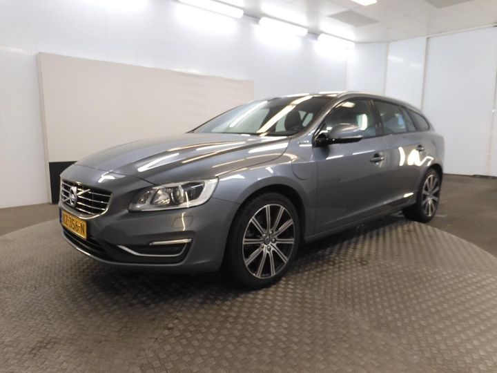 VOLVO V60 2016 yv1gwbnh0h1353015