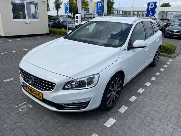 VOLVO V60 2016 yv1gwbnh0h1353700