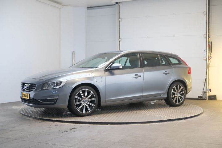 VOLVO V60 2016 yv1gwbnh0h1356394