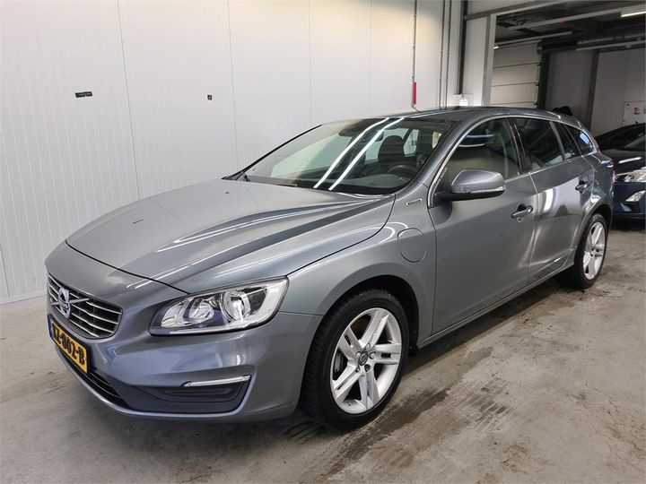 VOLVO V60 2016 yv1gwbnh0h1356906