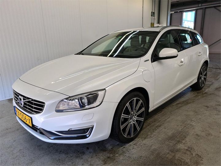 VOLVO V60 2016 yv1gwbnh0h1357452